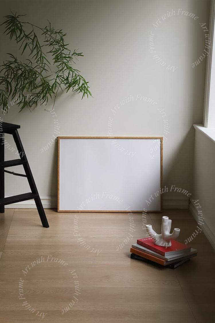 Frame Mockup - 712
